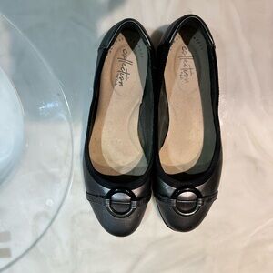 Collection B Black Ballet Flats Timeless Design
